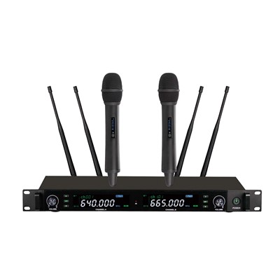 索迪/SODEEP  U-8000 麥克 高功率6小時(shí)，低功率10個(gè)小時(shí) 頻率范圍： 600-700MHZ 供電量： 12V DC 